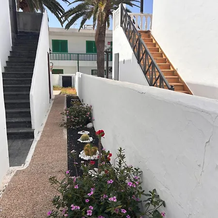 Long * Puerto del Carmen (Lanzarote)